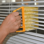 7-Finger Microfiber Blind & Window Cleaning Brush – Washable, Easy Dust Removal